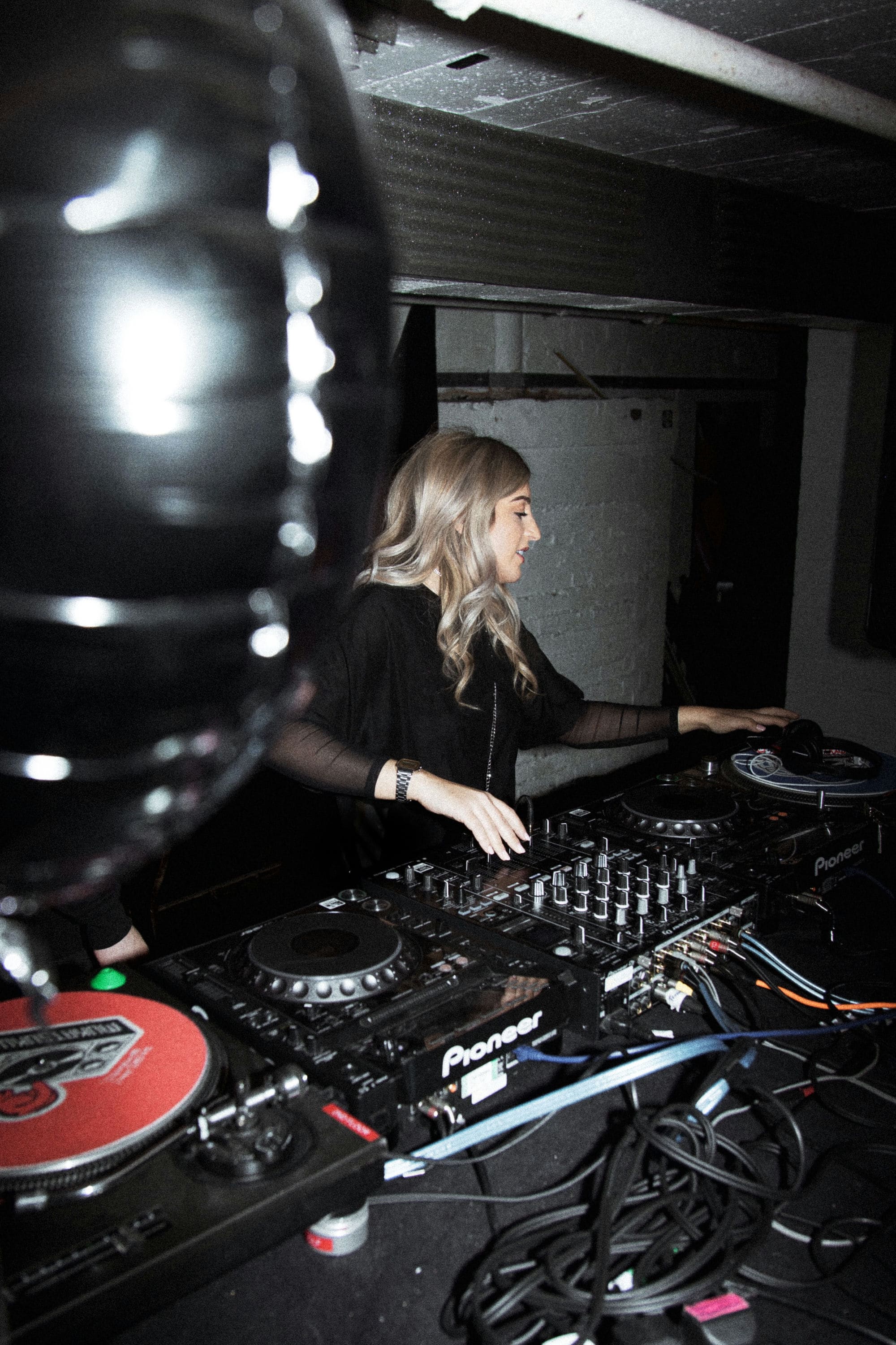 LIANA — W Amsterdam, Amsterdam