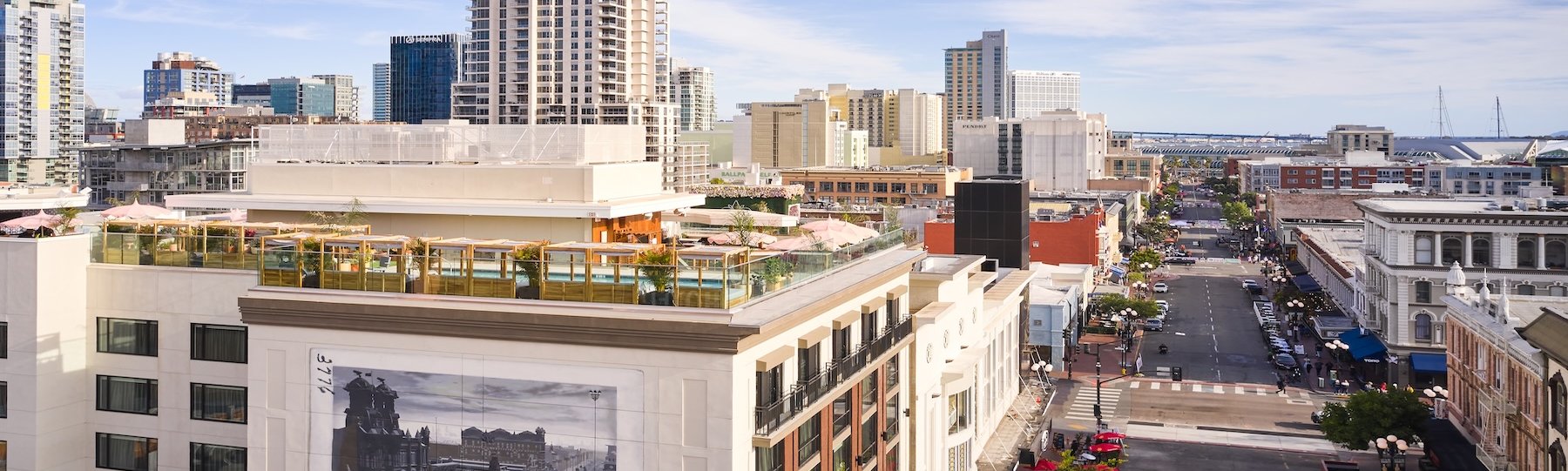 Panoramic view of downtown San Diego and the Gaslamp Quarter from Sunbird Rooftop.